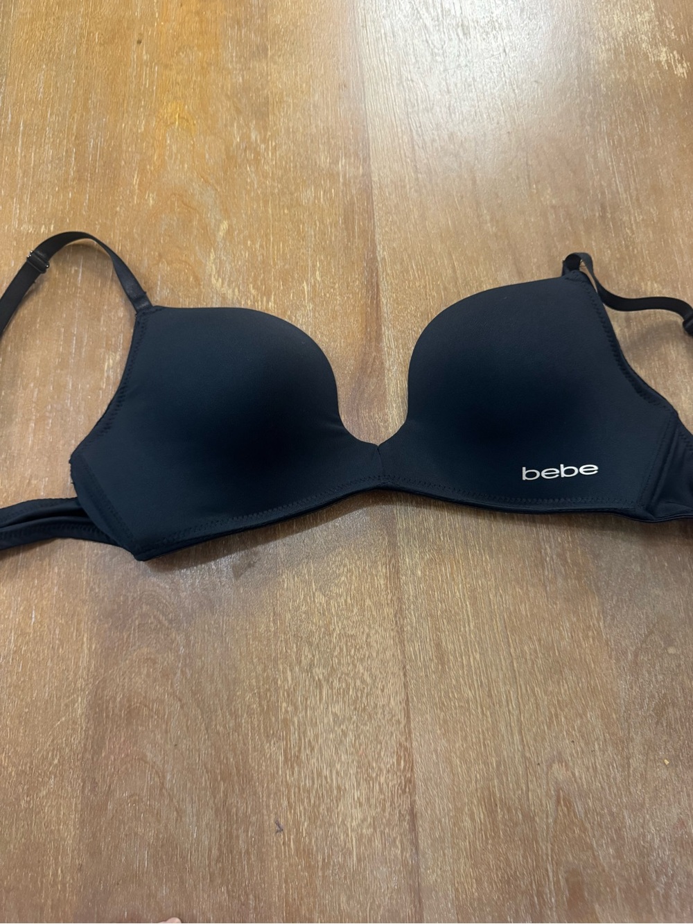 bebe Black Smooth Molded T-Shirt Bra